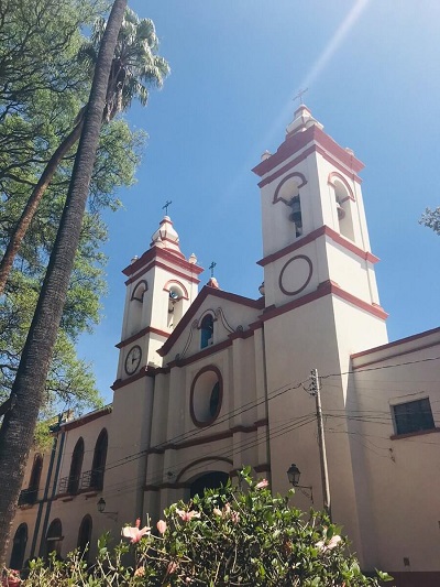 Parroquia San Pedro de Tarata. 